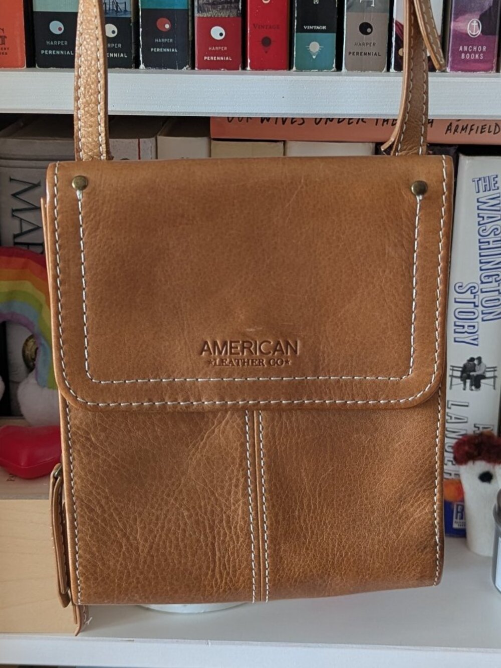 American Leather Co. Crossbody Bag / Cafe Latte